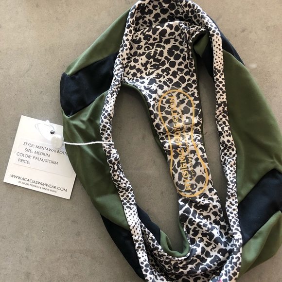 Acacia set with tags - Picture 5 of 5